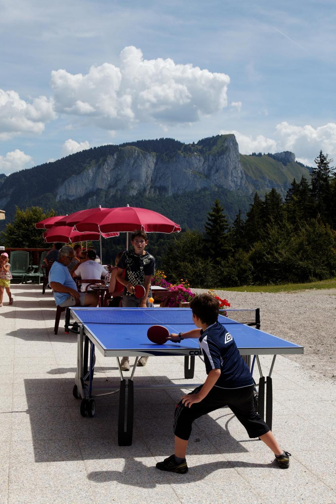 Hotel Les Skieurs Bellevaux Luaran gambar