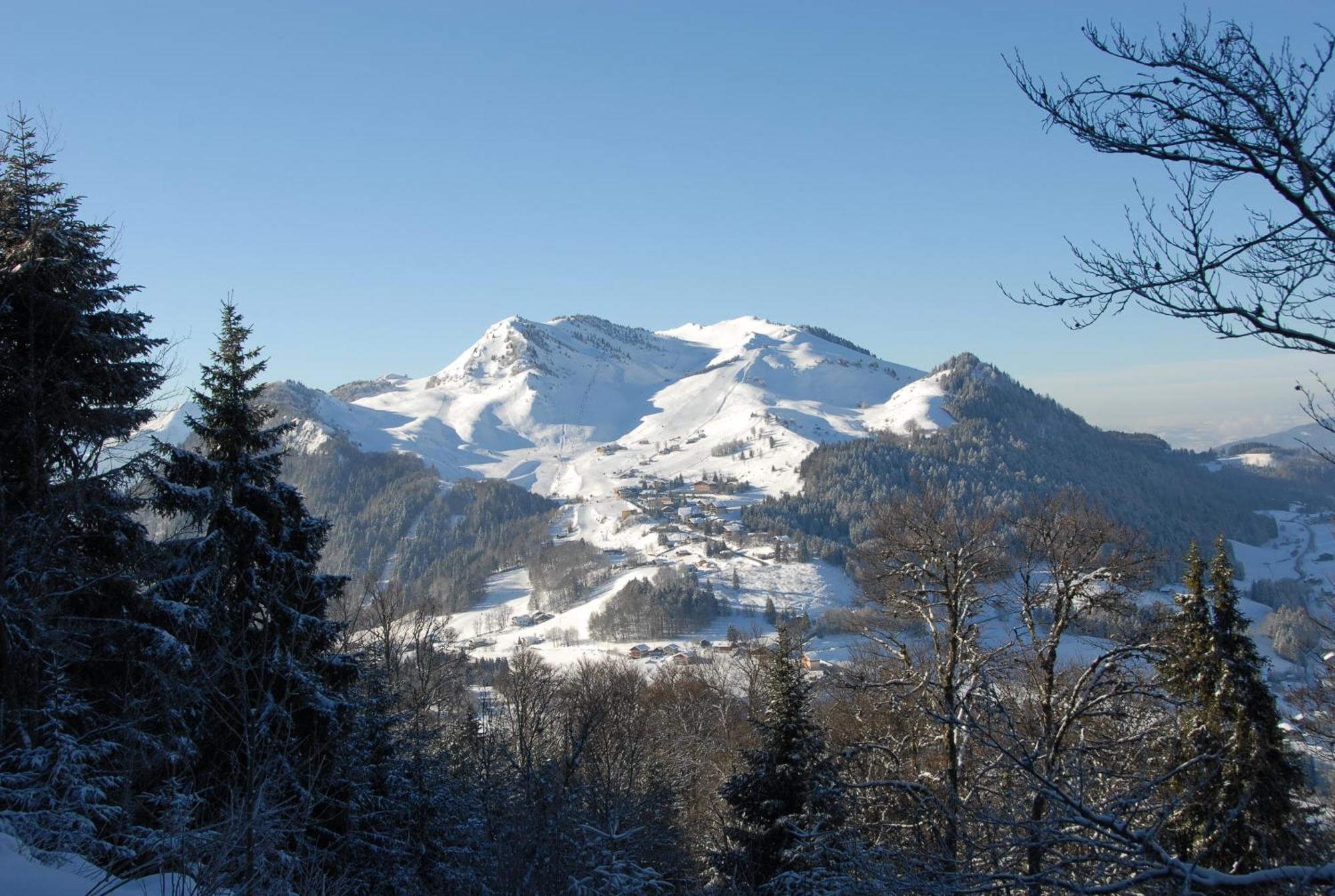 Hotel Les Skieurs Bellevaux Luaran gambar