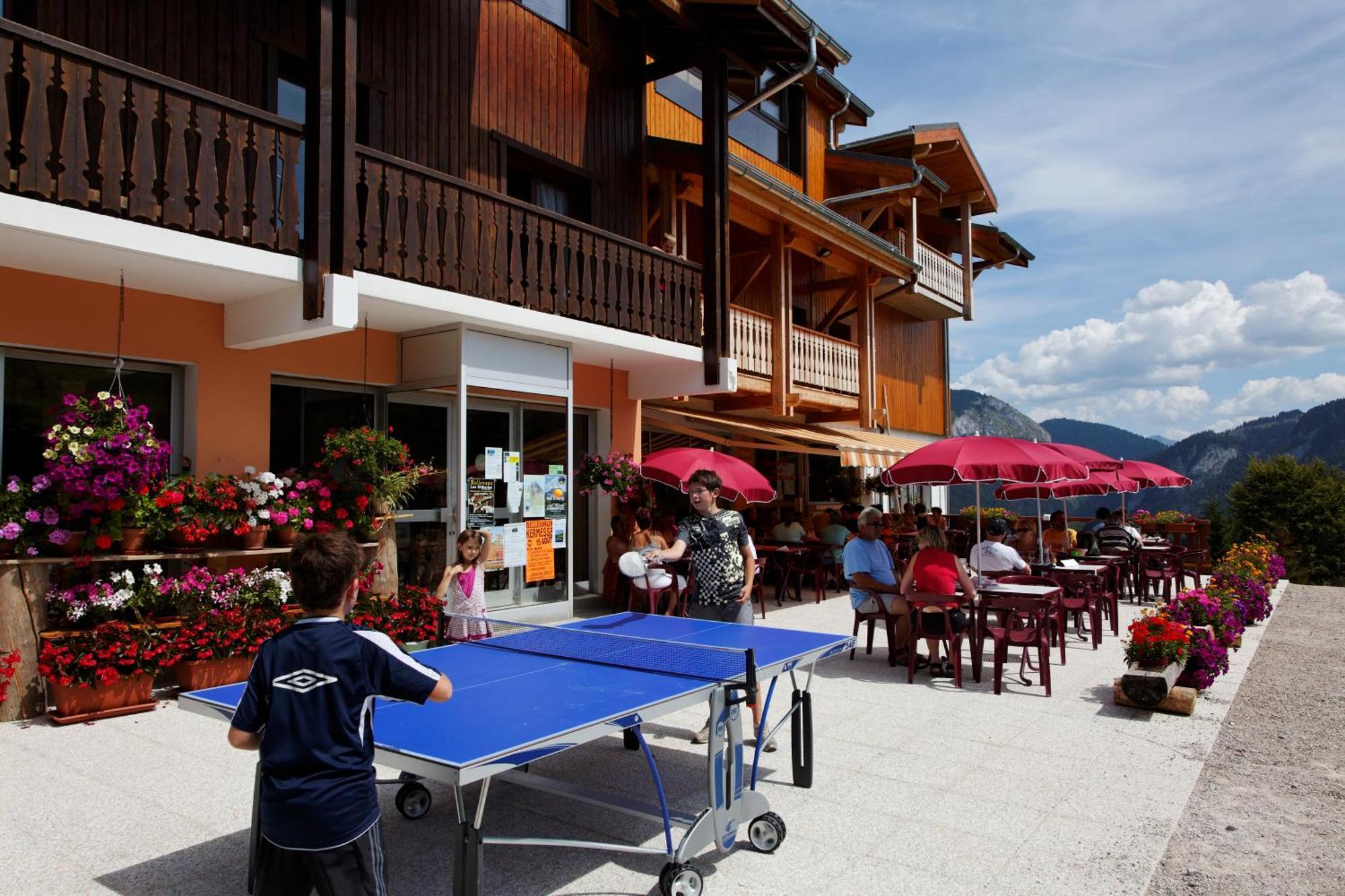 Hotel Les Skieurs Bellevaux Luaran gambar