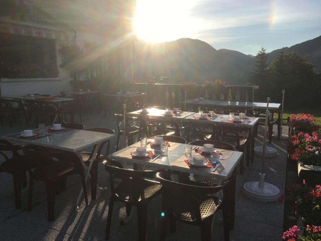 Hotel Les Skieurs Bellevaux Luaran gambar